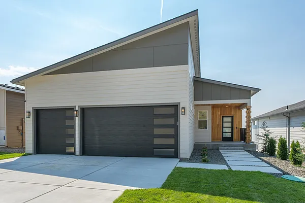 Property Photo MLS #: 202523405