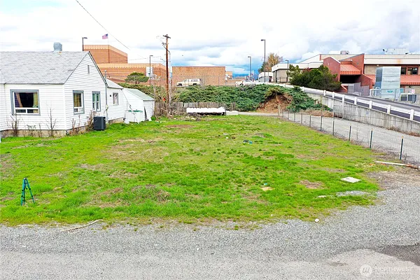 Property Photo MLS #: 2356409