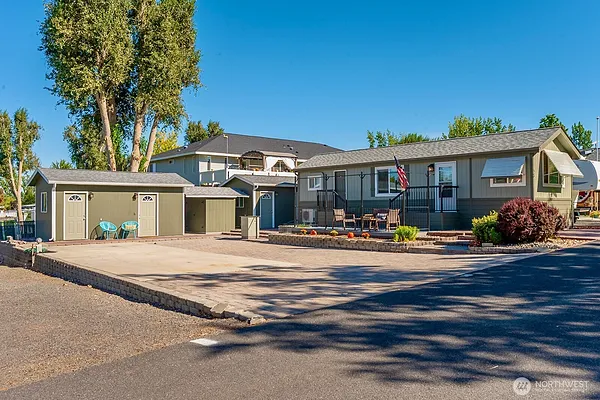 Property Photo MLS #: 2417409