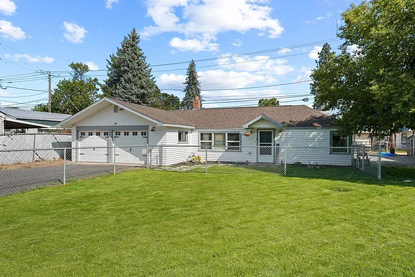 Property Photo MLS #: 202522429