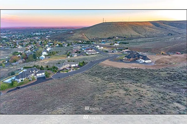 Property Photo MLS #: 1945436