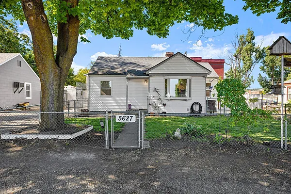 Property Photo MLS #: 202521443