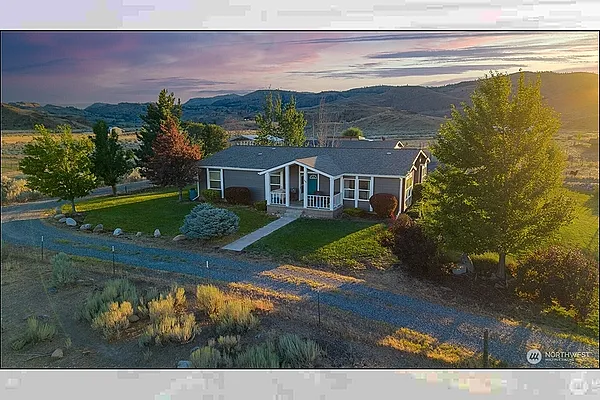 Property Photo MLS #: 2413443