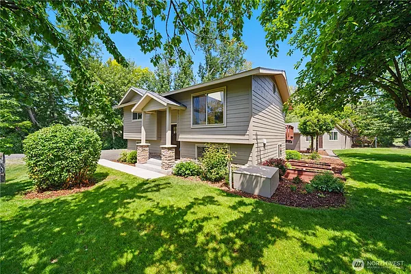 Property Photo MLS #: 2379458