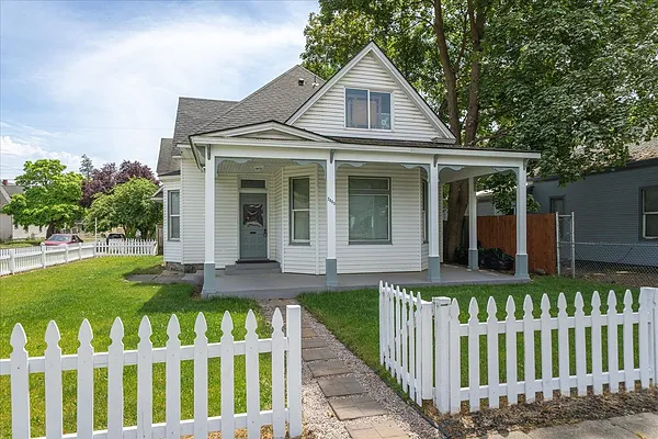 Property Photo MLS #: 202523459