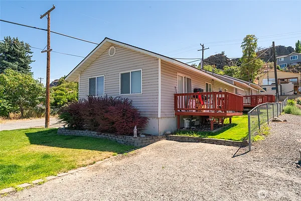 Property Photo MLS #: 2415465