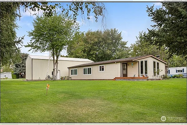 Property Photo MLS #: 2418465