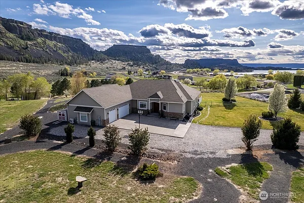 Property Photo MLS #: 2365470