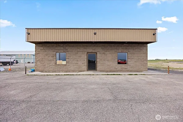 Property Photo MLS #: 2377471