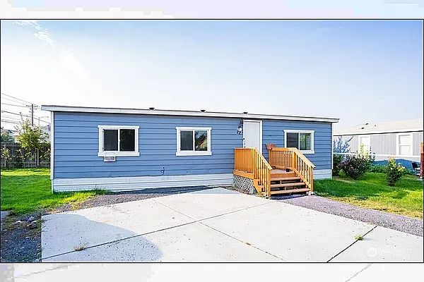 Property Photo MLS #: 2431472