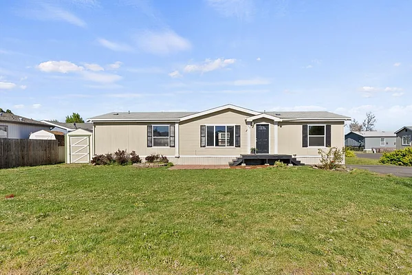 Property Photo MLS #: 202516481