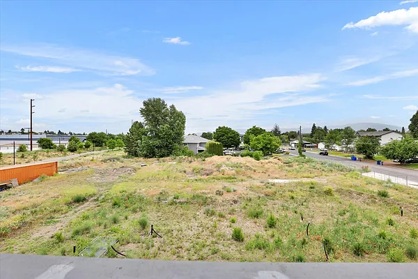 Property Photo MLS #: 202521485
