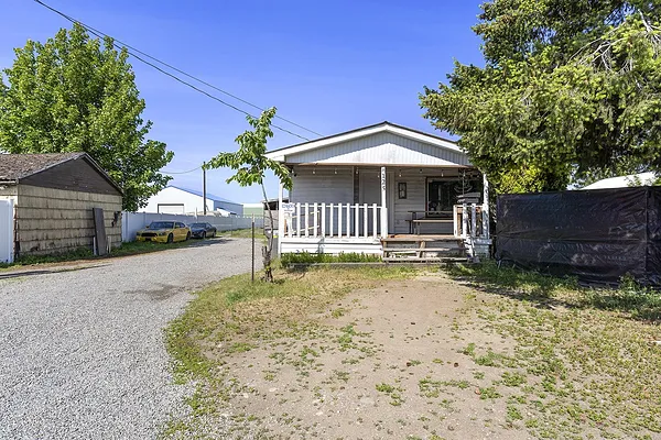 Property Photo MLS #: 202517489