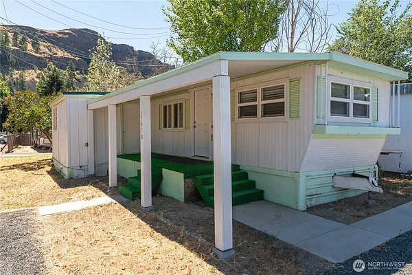 Property Photo MLS #: 2416491