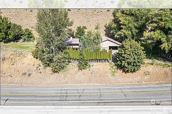 Property Photo MLS #: 2427498