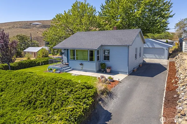 Property Photo MLS #: 2415501