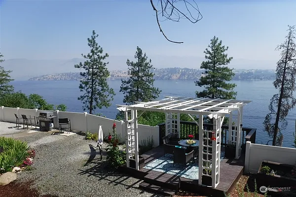 Property Photo MLS #: 2309502