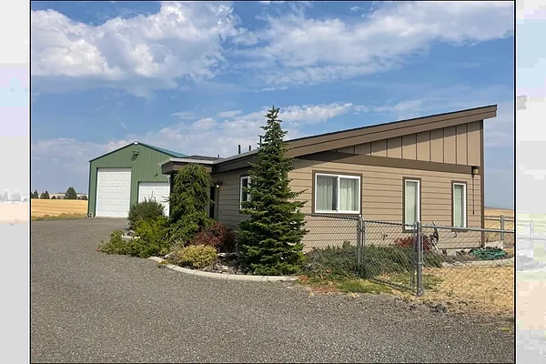 Property Photo MLS #: 202523516