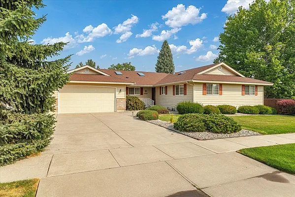 Property Photo MLS #: 202523553