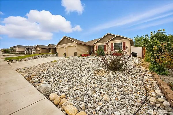 Property Photo MLS #: 2426564