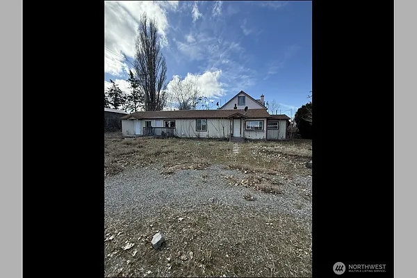 Property Photo MLS #: 2340573