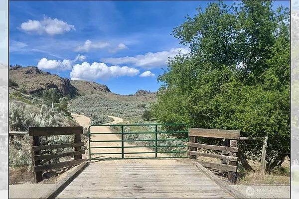 Property Photo MLS #: 2379574