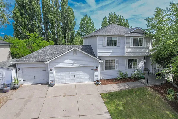 Property Photo MLS #: 202519577