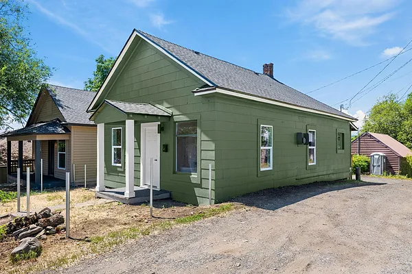 Property Photo MLS #: 202518580