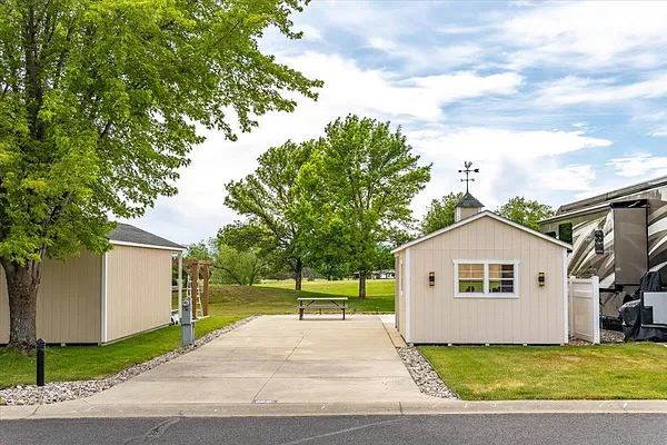 Property Photo MLS #: 202519587