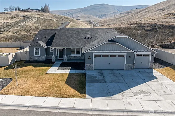 Property Photo MLS #: 2339597