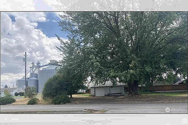 Property Photo MLS #: 2415600