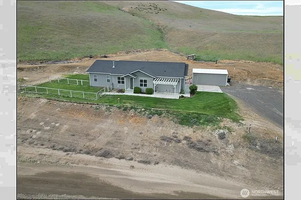 Property Photo MLS #: 2370604