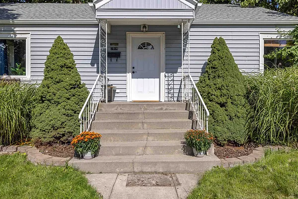 Property Photo MLS #: 202515607