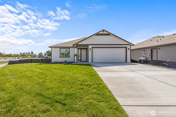 Property Photo MLS #: 2430610