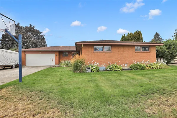 Property Photo MLS #: 202523620