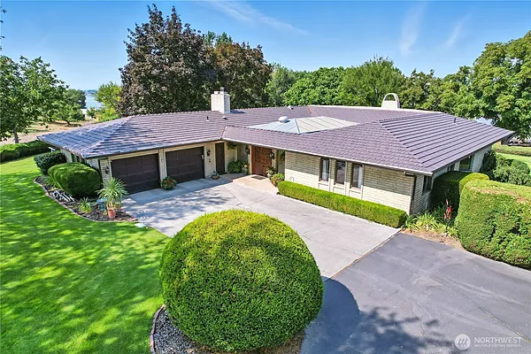 Property Photo MLS #: 2429622