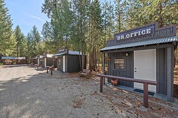 Property Photo MLS #: 202516638