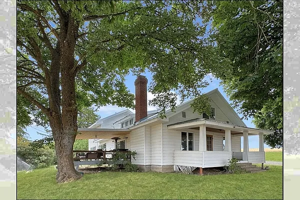 Property Photo MLS #: 202520640