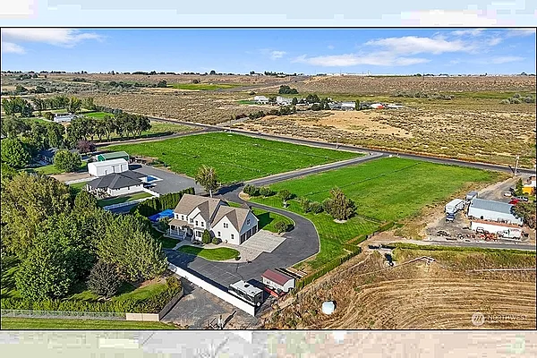 Property Photo MLS #: 2431659