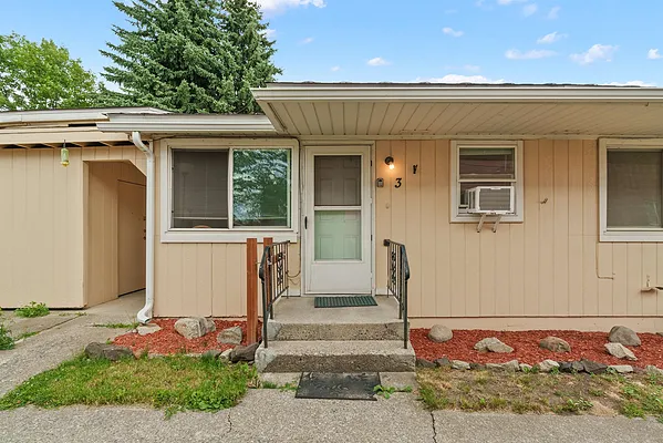 Property Photo MLS #: 202519665