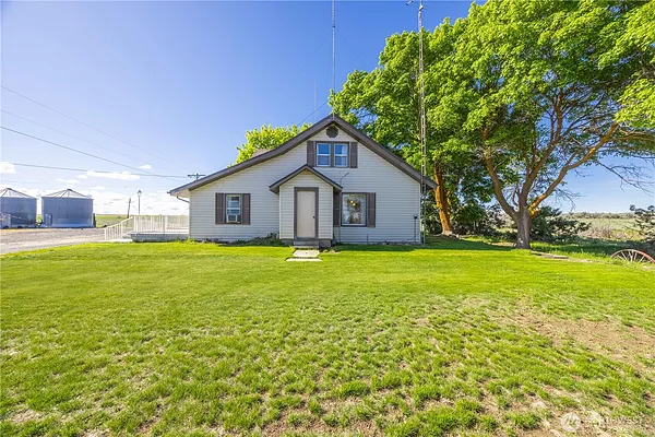 Property Photo MLS #: 2375669