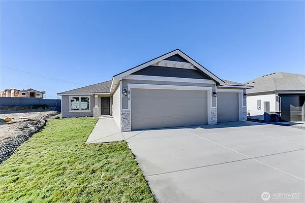 Property Photo MLS #: 2389672