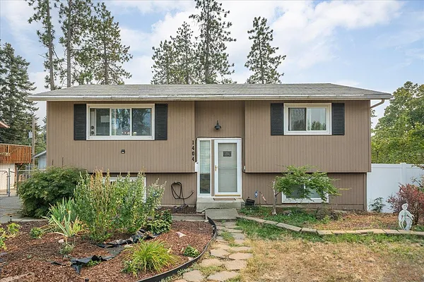Property Photo MLS #: 202523675