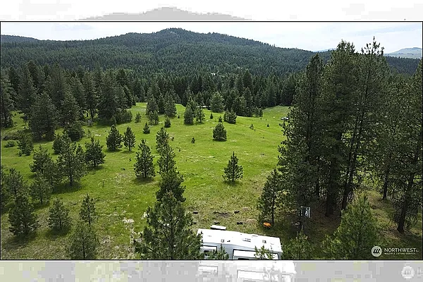 Property Photo MLS #: 2391675