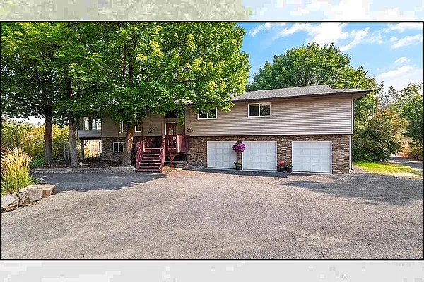 Property Photo MLS #: 202523678