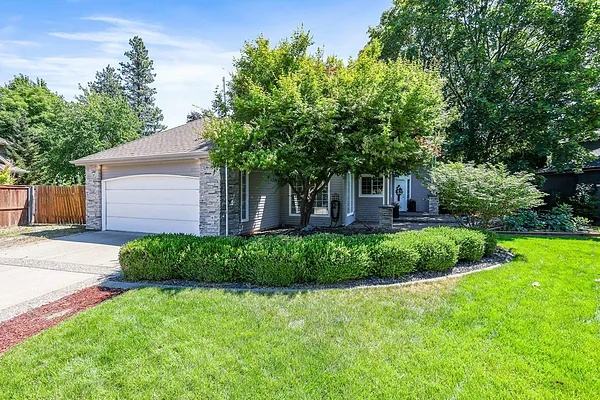 Property Photo MLS #: 202520684