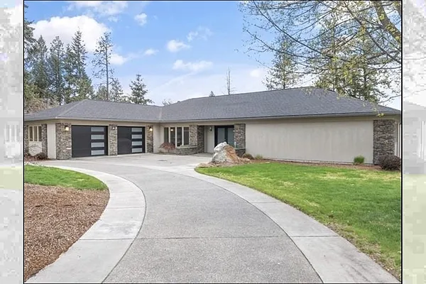 Property Photo MLS #: 202519685