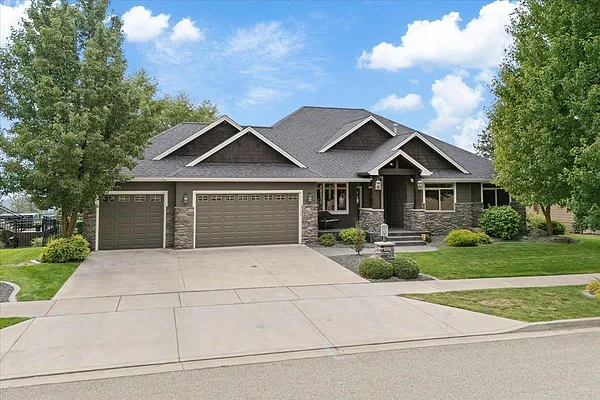 Property Photo MLS #: 202523688