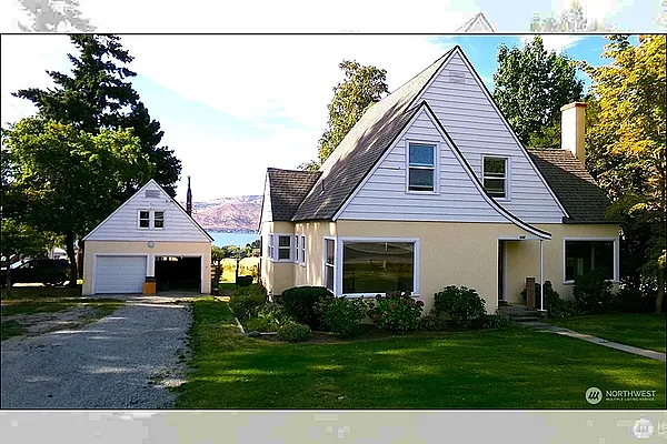 Property Photo MLS #: 2299690