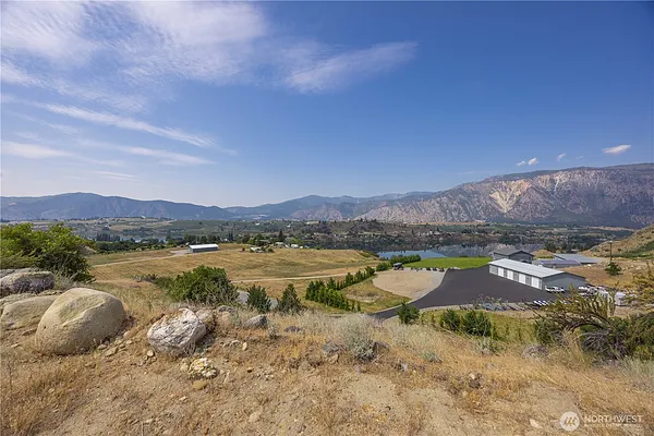 Property Photo MLS #: 2400693